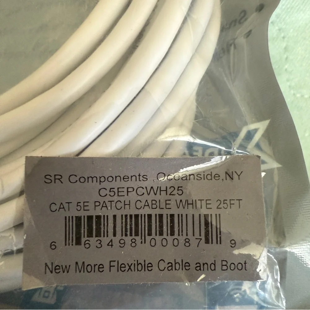 White Cell Phone Charging Cable for Fast and Reliable Power